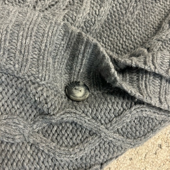 Anthropologie O/S EUC “Sleeping on Snow” wool rabbit hair blend poncho-oversized - Picture 5 of 14